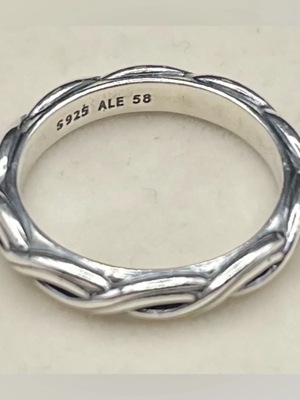 Retired Authentic.925 SS Pandora “Changing Seasons” Twisted Band Ring sz US 8.5